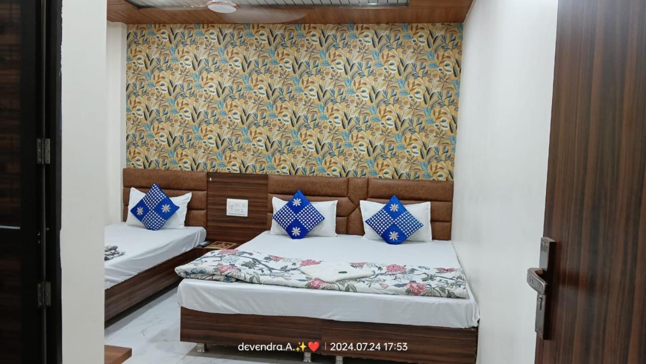 Hotel Ganga Sagar Удджайн Екстер'єр фото